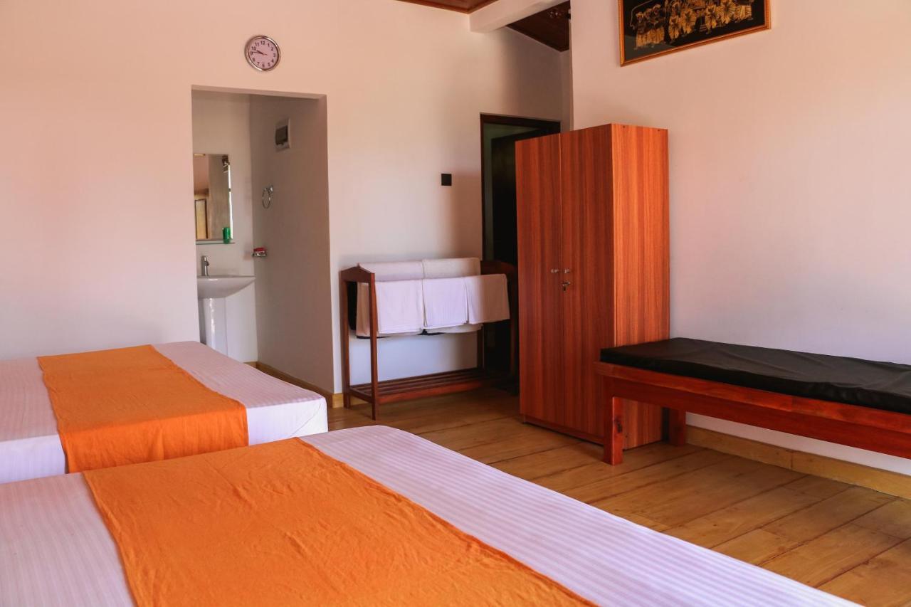 Hotel Anb Surf View à Tangalle Extérieur photo