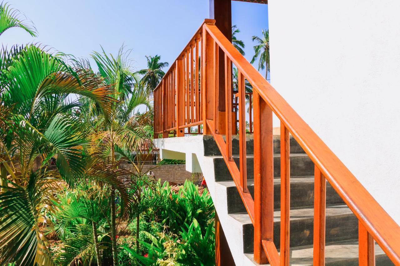 Hotel Anb Surf View à Tangalle Extérieur photo
