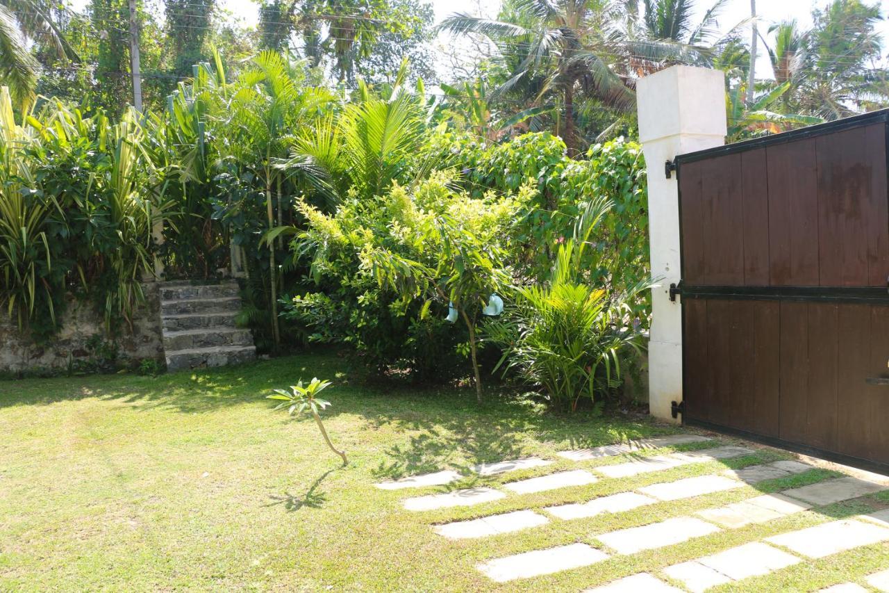 Hotel Anb Surf View à Tangalle Extérieur photo