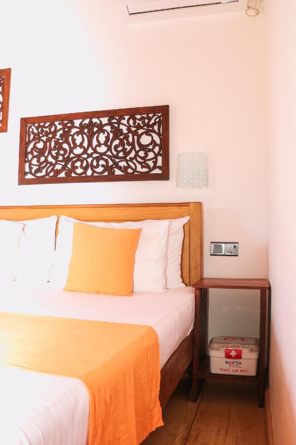 Hotel Anb Surf View à Tangalle Extérieur photo