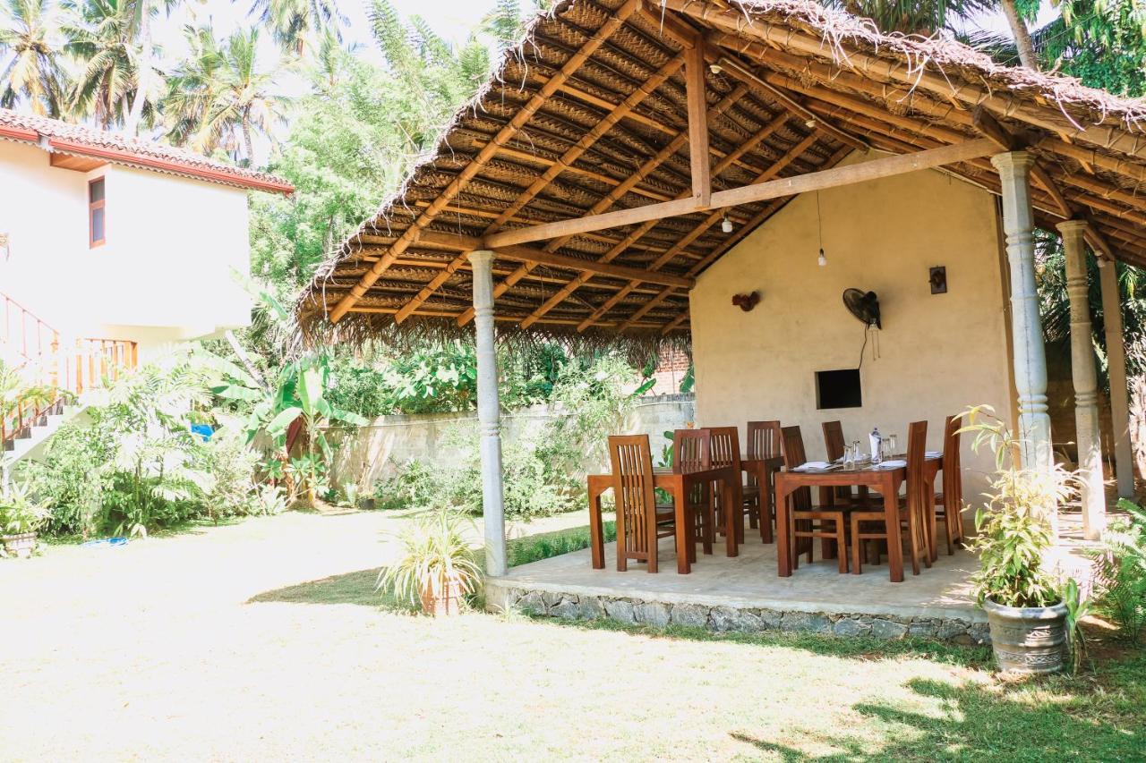 Hotel Anb Surf View à Tangalle Extérieur photo