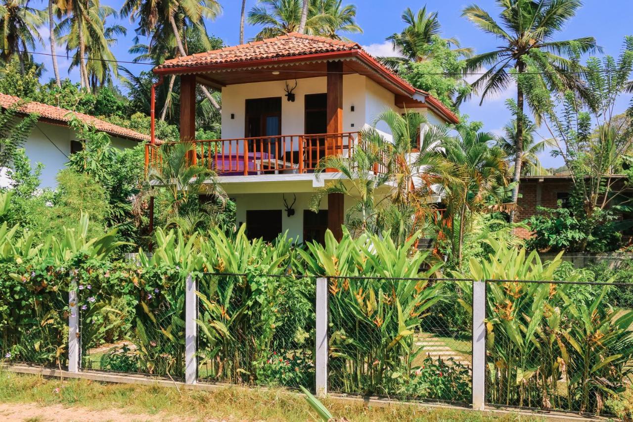 Hotel Anb Surf View à Tangalle Extérieur photo